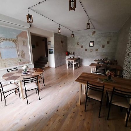 Anna Home B&B Areni Buitenkant foto